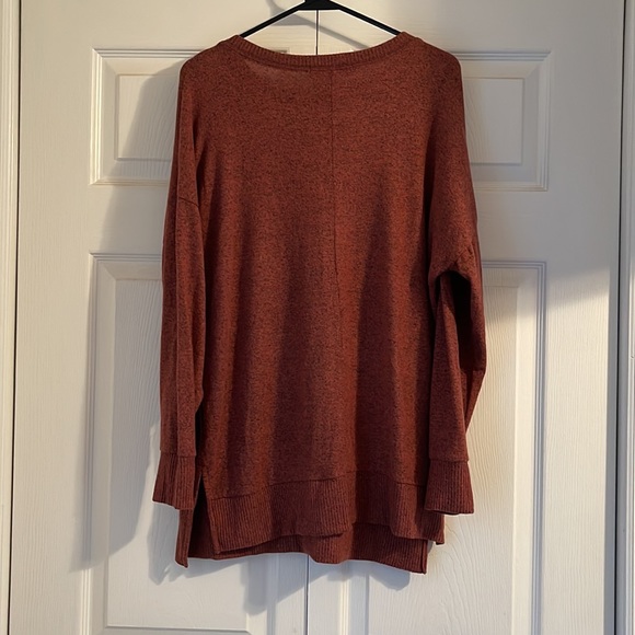 Wantable sweater - Picture 3 of 3